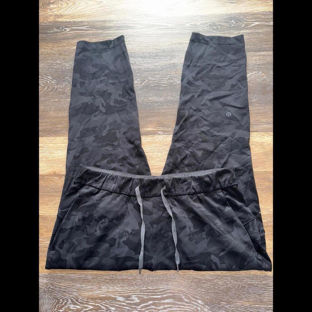 Lululemon On The Fly Pant Mid-Rise 28" Incognito Camo Multi Grey Size 10